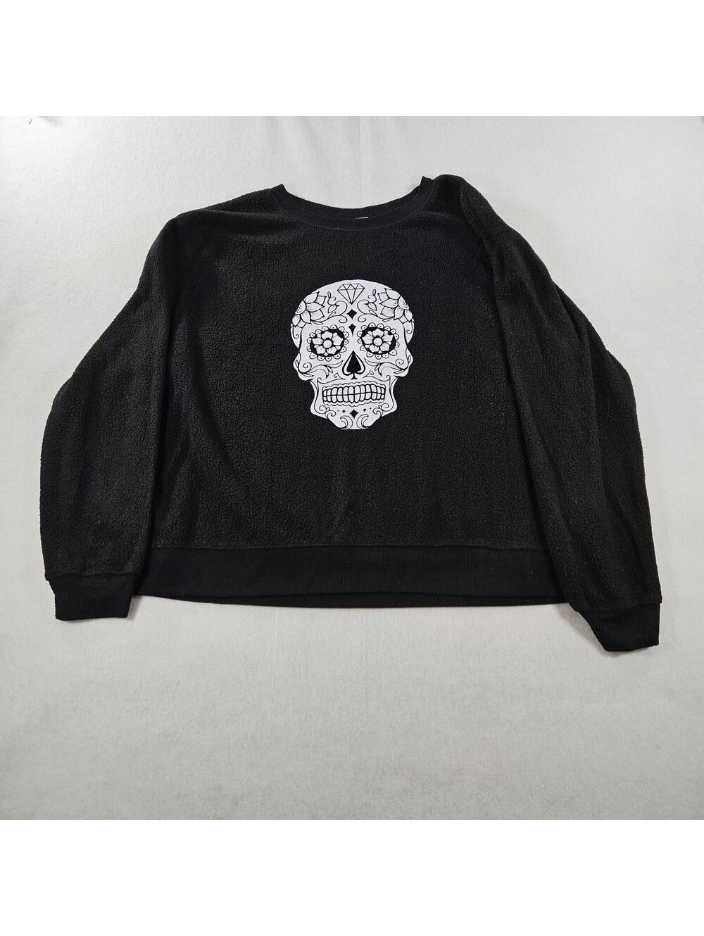 No Boundaries Sugar Skull Sherpa Fleece Sweatshirt Black XXL Goth Boho